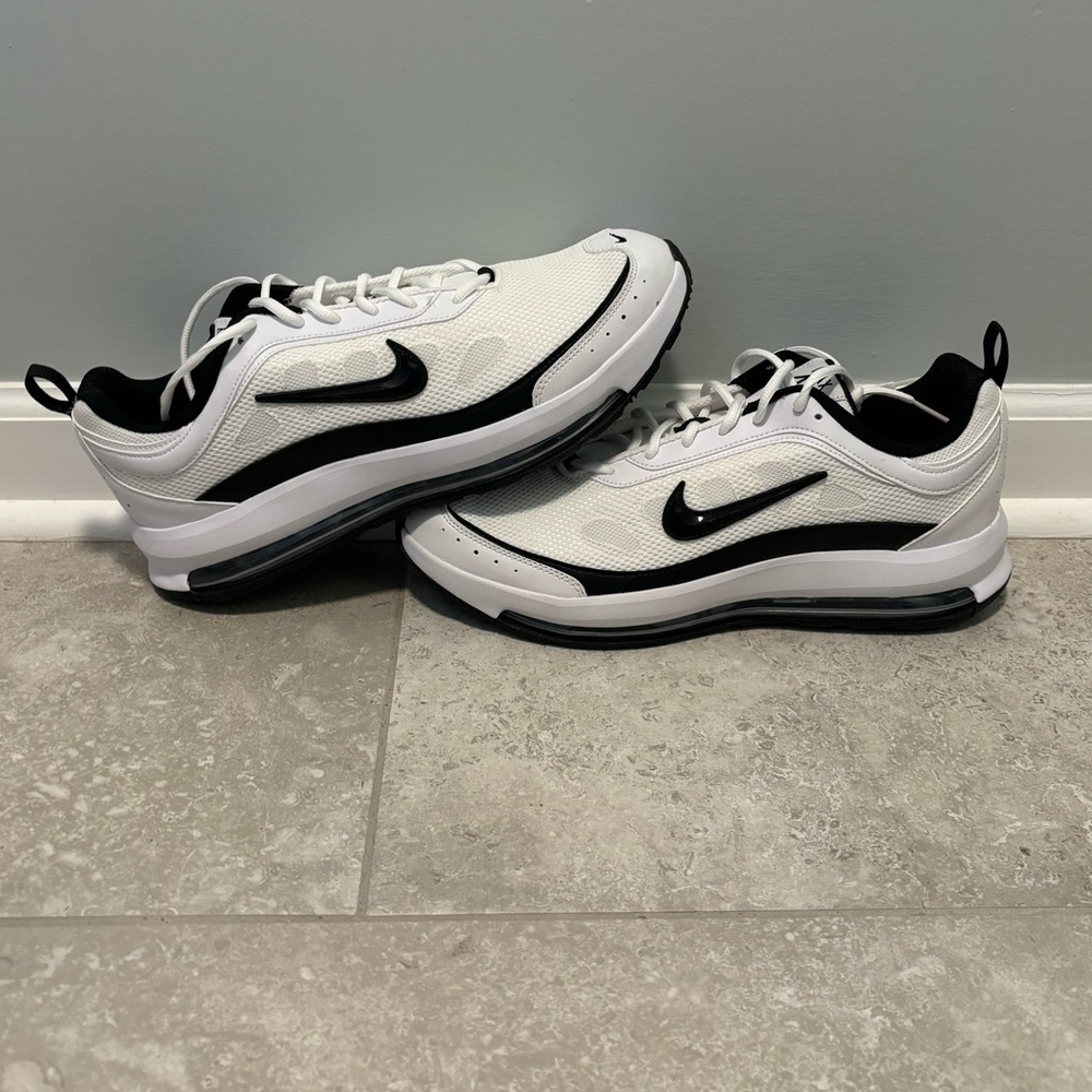 Nike Air Max AP